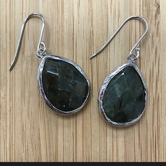 Labradorite Pear Cut/Sterling Silver Bezel Set Earrings-Boutique - Picture 4 of 12